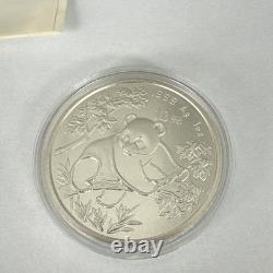 1992 Chinese Panda Bear Collectible Rare Coin 1 Ounce. 999 Fine Silver Round 999