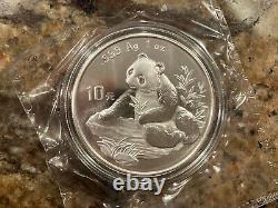 1998 1oz 10 Yuan China Silver Panda Coin (Large Date) BU in Capsule