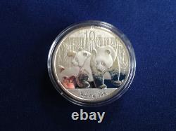 2010 China Silver Panda 10 Yuan Mirror Gem BU One Ounce E5943