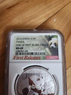 2016 NGC MS69 China 10 yuan Panda First Releases silver. 999 30g SLAB
