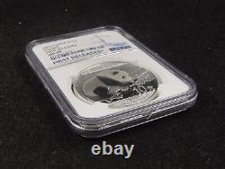 CHINA Panda Silver Coin 10 Yuan 2016, NGC MS70