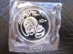 1984 CHINE panda 10 YUAN 1 oz ARGENT PUR GEM PROOF (SCELLÉ EN USINE) Avec BOÎTE 1984 CHINE panda 10 YUAN 1 oz ARGENT PUR GEM PROOF (SCELLÉ EN USINE) Avec BOÎTE