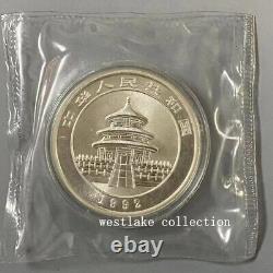 1992 Chine 10 YUAN Panda BU Pièce en Argent Ag. 999 1 oz Chine 1992 Pièce en Argent Panda