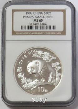 1997 Chine en argent 10 yuans Petit date Panda 1 oz NGC état de frappe 69