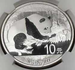 2016 Chine 10 yuans 30 g. Panda en argent 999, l’une des 30 000 premières frappes, NGC MS69
