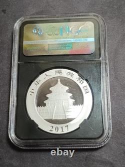 2017 Panda chinois de Chine S10y, émission anticipée, 1 oz, argent fin 999, classé par NGC MS69
