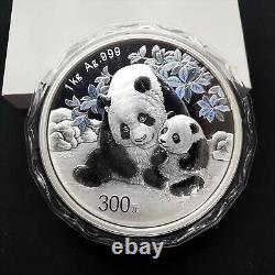 2024 Chine 300 Yuan 1KG (1000g) Ag. 999 Panda pièce d'argent dans une boîte et avec un certificat d'authenticité