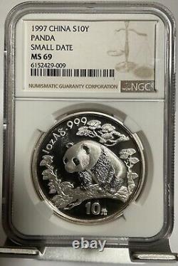 Chine 1997 1 oz pièce d'argent Panda, petites données, NGC MS69