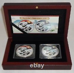 Ensemble de 2 pièces de panda chinois 2022 nuit et jour 30 grammes. 999 pièces d'argent avec boîte + COA