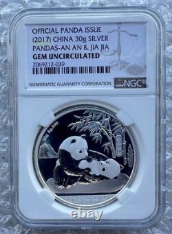 Médaille en argent de 30g NGC GEM Chine 2017 Hong Kong SAR Pandas An An et Jia Jia