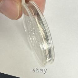 Monnaie collectible rare Panda chinois 1992 en argent fin de 1 once. 999 rond 999