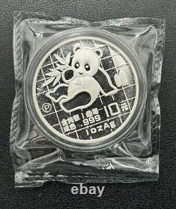 Panda chinois 1989 en argent épreuve 10 Yuan 1oz. 999 ronde en argent fin avec boîte et certificat d'authenticité (OGP)