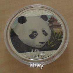Panda de 10 yuan de Chine 2018 en argent coloré 99,9 % (30 g), dans une capsule (argent)