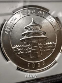 Panda en argent de Chine 1993 10 Yuan MS-68 NGC Petite date Rare pièce Panda BU