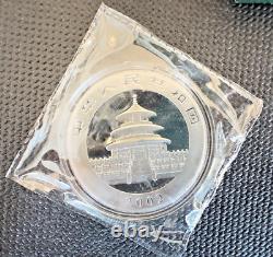 Pièce de monnaie en argent commémorative de panda de Chine de 10 yuans 2002