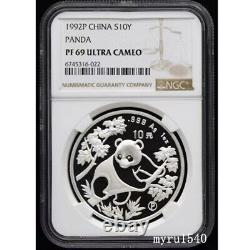 Pièce en argent Panda Chine 1992P 1 once NGC PF69 10 Yuan avec boîte